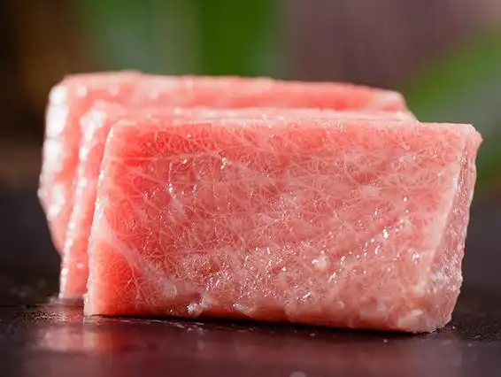 蓝鳍金枪鱼大腹