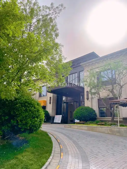 北京租房顺义别墅区龙湖双珑原著