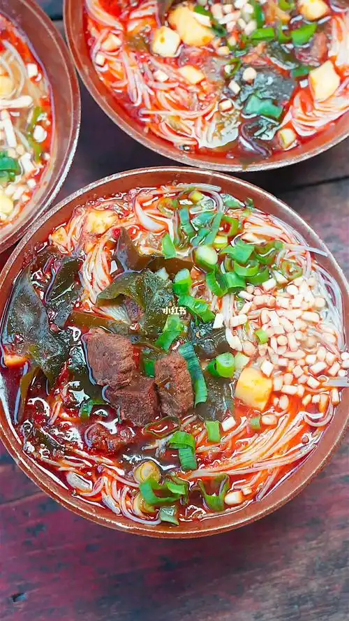 四川绵阳人每天早餐必吃的一碗米粉