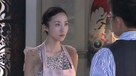 保姆秘密被拆穿,为了能留在别墅,被迫和少爷达成交易-电视剧-高清完整