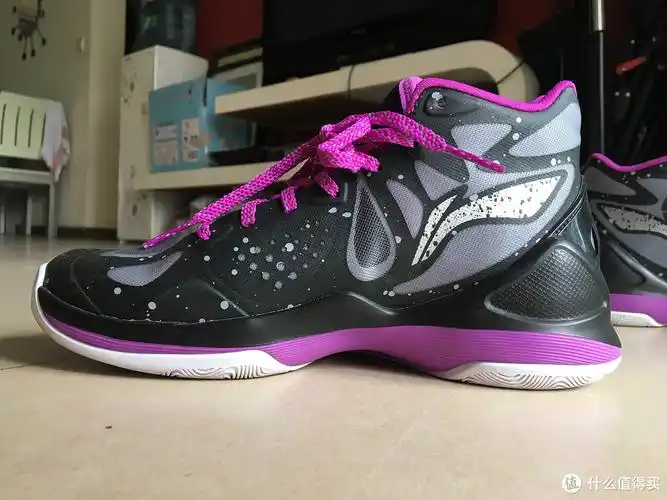 lining李宁音速4篮球鞋荧光梅紫配色简单开箱