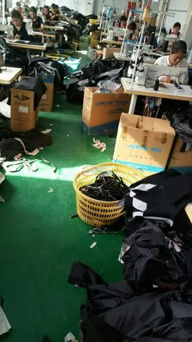 服装加工厂在河南周口市承接各类服装