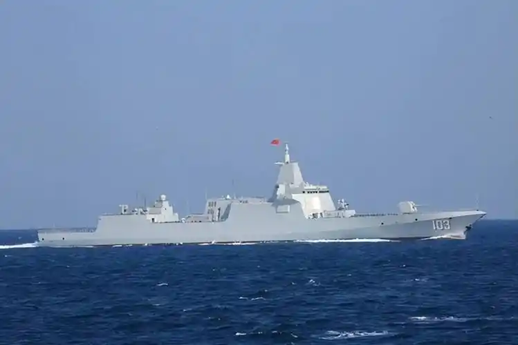 055舰八大金刚全部服役 为何不称巡洋舰?