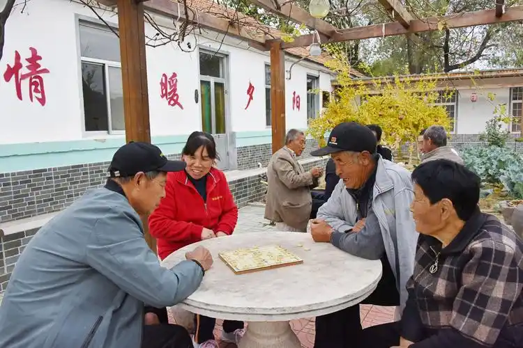 青岛:"一村一站点"提升农村居家养老服务|青岛市|农村_新浪新闻