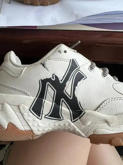 mlb老爹鞋掉标