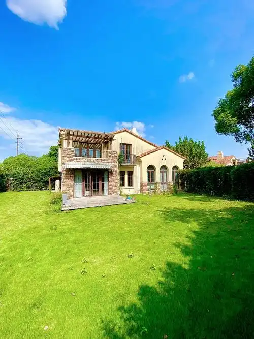 上海崇明新房湖景独栋别墅丨255平米920w