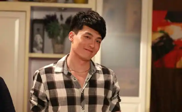 孙艺洲因一个冷笑话入驻《爱情公寓》,造就了吕子乔