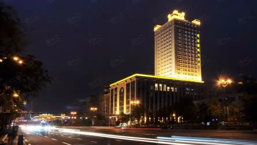 哈尔滨齐鲁国际大酒店外观图片