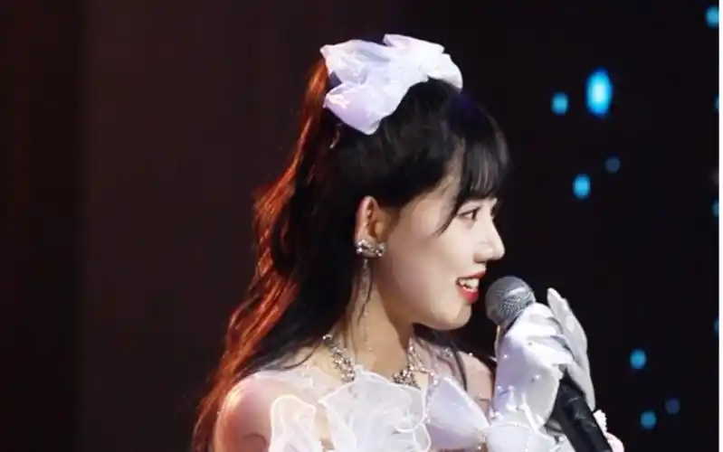 【snh48】公演舞台和婚纱的适配度是?|李慧《笨》focus