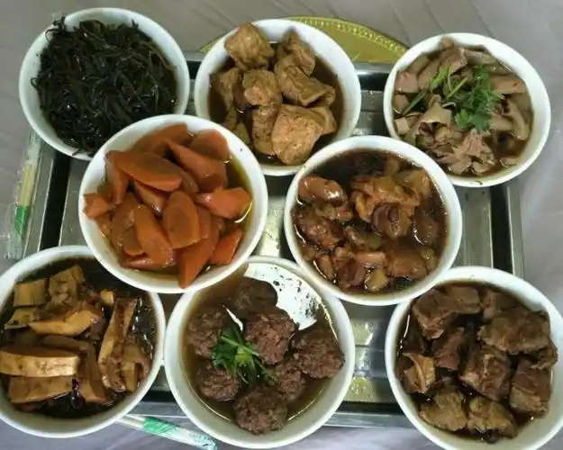 多功能扣肉连续式封碗真空包装机