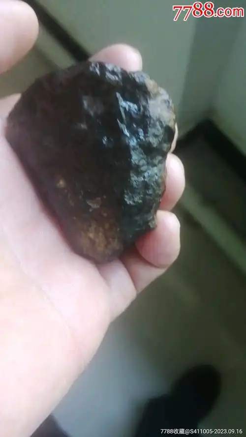 石铁陨石_价格300000元_第1张