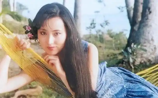 2007年陈晓旭在完成最终心愿后病逝去世时反复哭喊妈妈