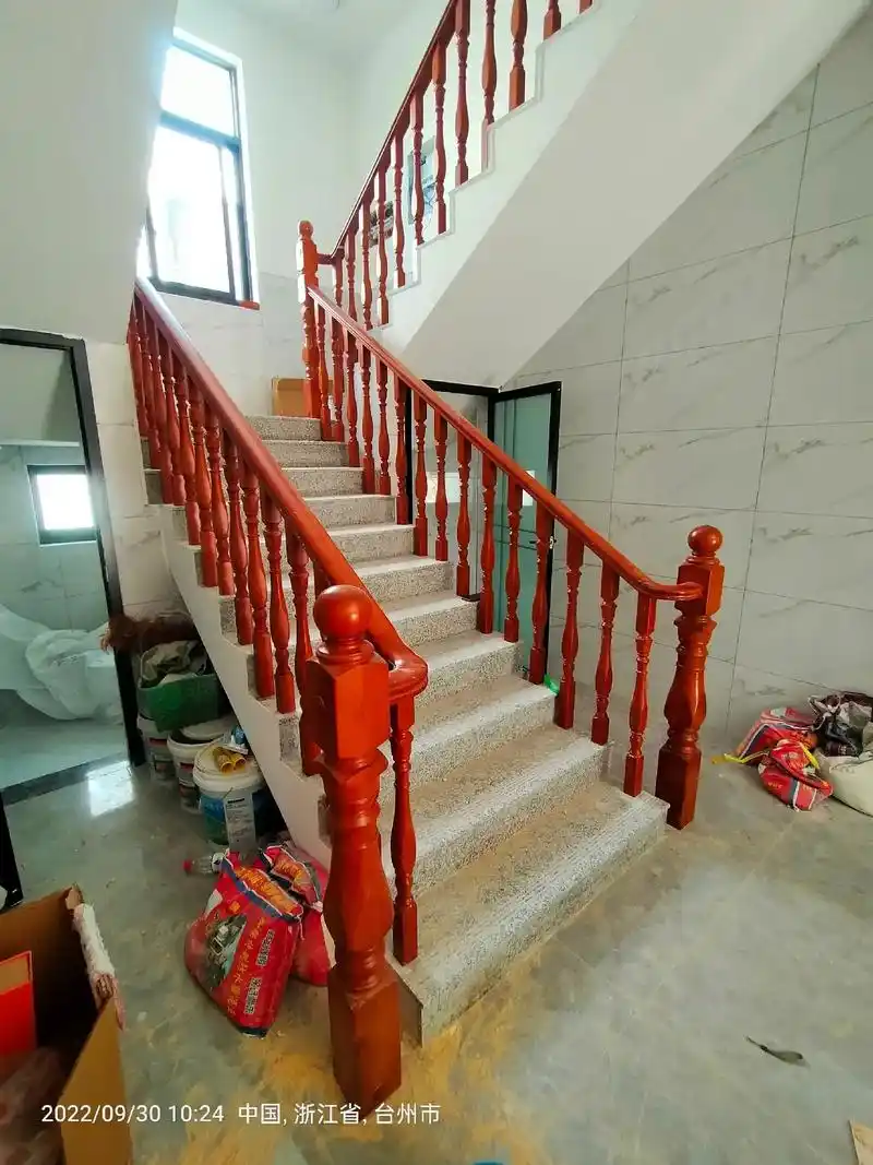 比较难做的双跑楼梯整体效果非常完美