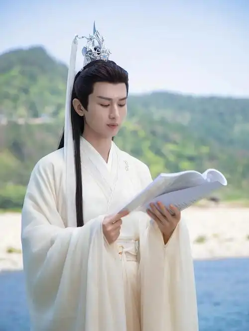 成毅真是完美到让人不敢相信.来自:未命名组长2021-10-15 08:39:24