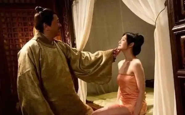 同样是逼奸弟媳为什么李世民被誉为千古一帝