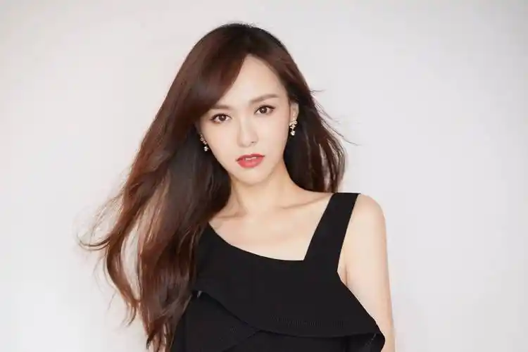 原创娱乐大爆料赵丽颖刘宇宁唐嫣孙俪李菲儿张雨绮