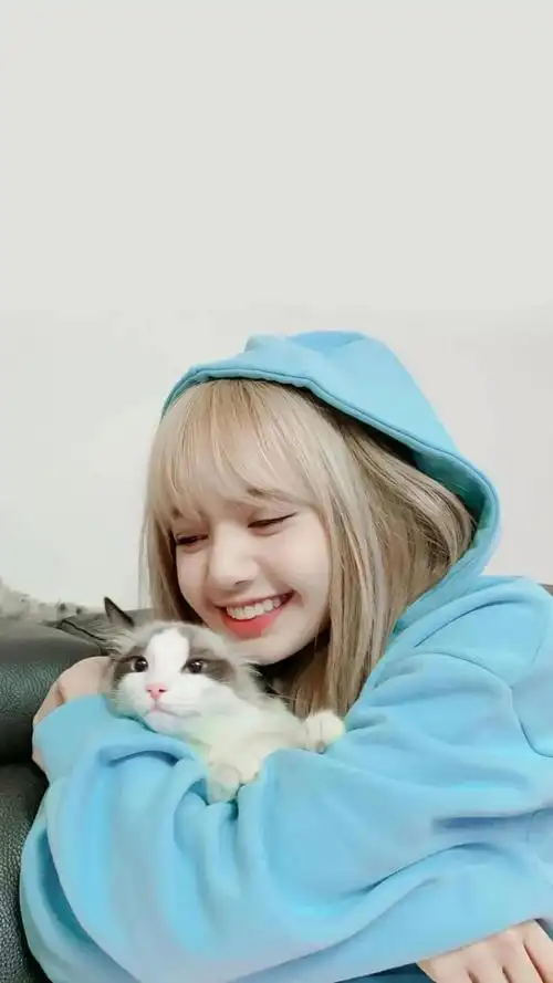 lisa lalisa manoban