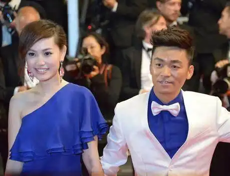 这个女星直接被丈夫砍死!和马蓉的结局截然不同!