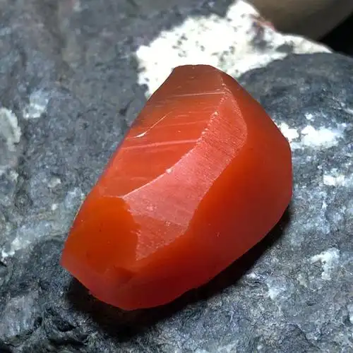 保山原矿南红玛瑙原石