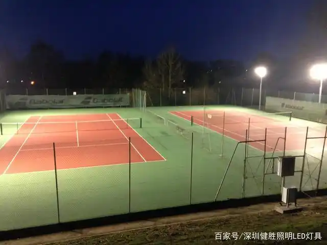 户外网球场照明设计如何选择采用防眩500wled灯具?
