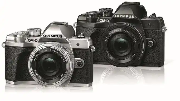 请问新手主要是想记录生活和旅游用拍照大于视频索尼zve10和松下g95d