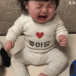 山东24岁产妇早产1女4男5胞胎这六千万分之一的概