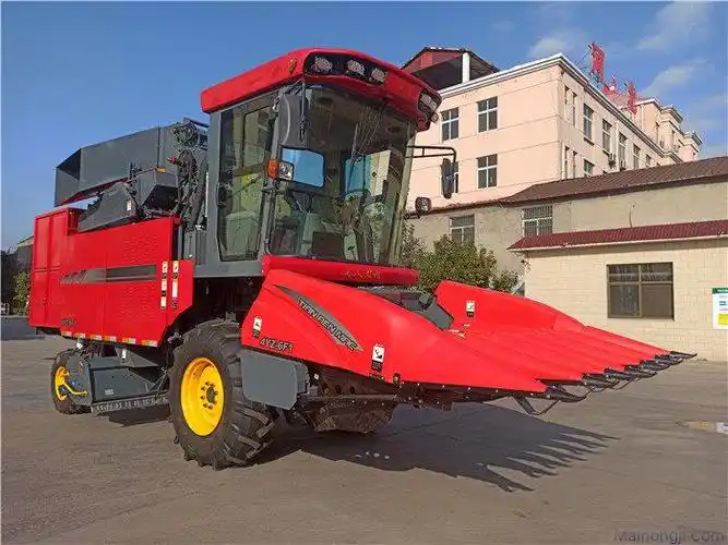 天人4yz-6f1玉米联合收割机