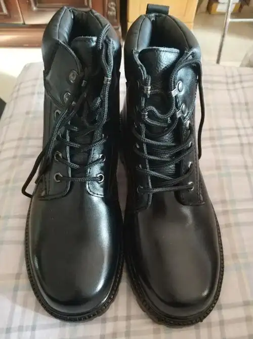 男单警皮靴一双全新的27号44的配发装备原配