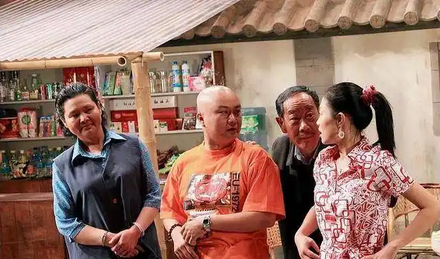 抖音网红,云南本土喜剧人各领风骚,各有所长_雨霏_大火_电视剧