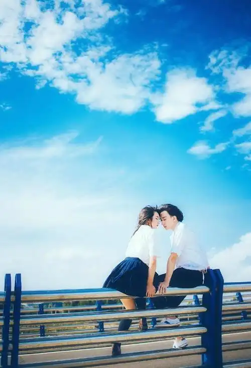 写真适合给暧昧对象发的图片暧昧图片恩爱 双人情侣缠绵照情侣之间