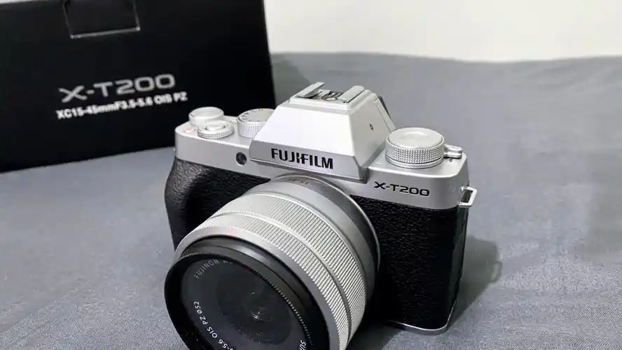 新相机富士xt200