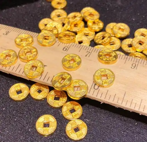 钱币红绳手串皇帝通宝金铜钱硬金本命年脚链单个五帝币随机016克左右