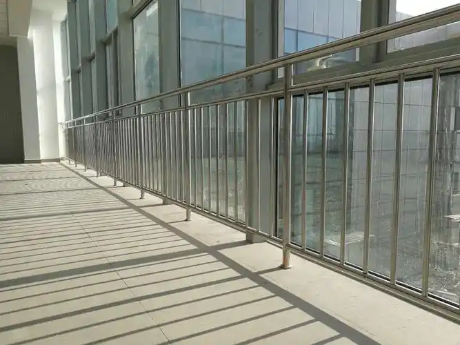 不锈钢护栏围栏不锈钢楼梯扶手护栏楼梯护栏