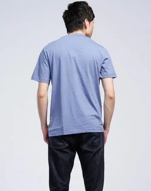 灰蓝色短袖休闲t恤