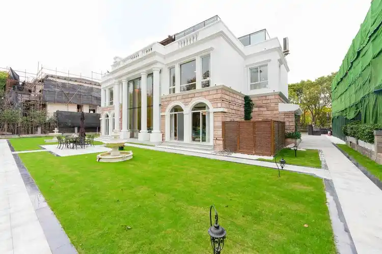 汤臣高尔夫别墅