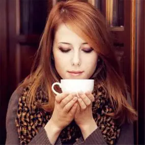 女生喝咖啡头像图片大全