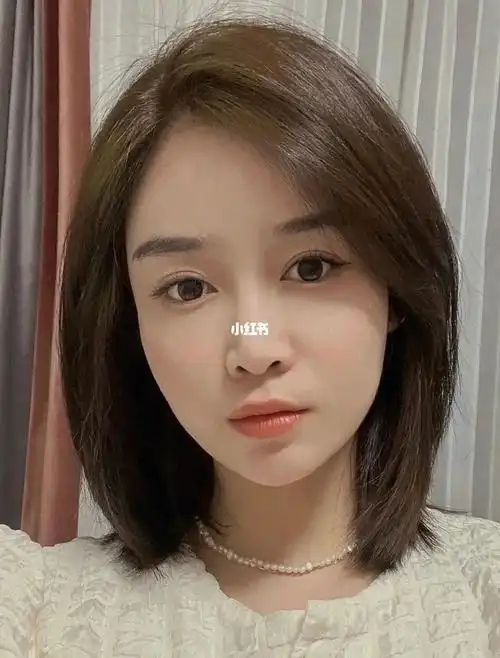 低层次感锁骨发减龄瘦脸显脸小修饰脸型