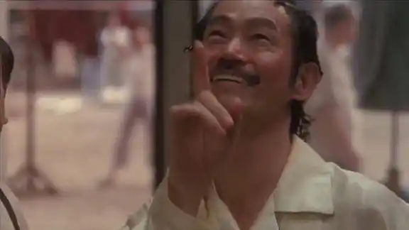 功夫包租公忽悠阿珍天上有流星阿珍信以为真结局亮了