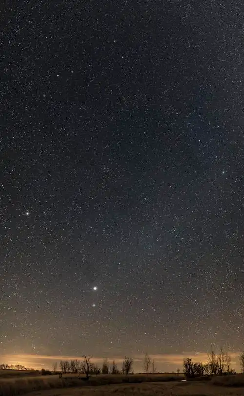 黑夜笼罩的大地