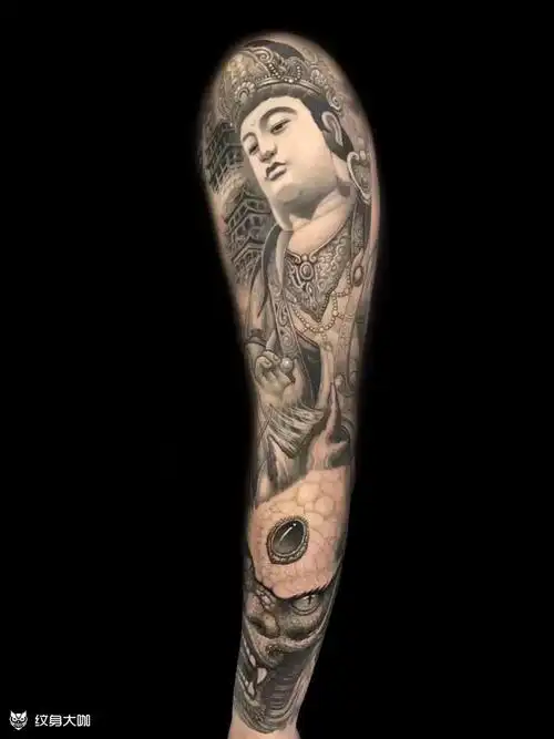 作品简介:普贤菩萨 龙 花臂 客人本命佛是 普贤菩萨 属龙 这个作品用