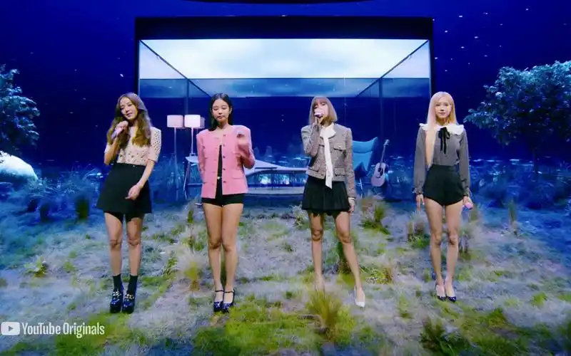 【4k live】blackpink - stay (211024 dear earth)