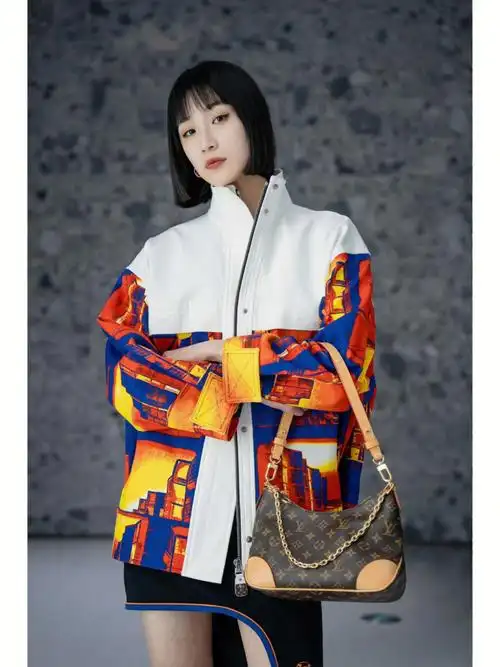 新品女装lv路易威登