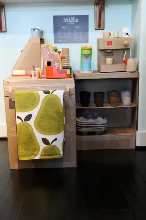 家里的纸箱子别扔,给孩子做家具!