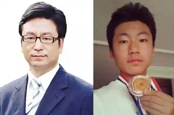 白岩松教育儿子你要考第一我跟你急要考上北京最好高中我就跟你断绝