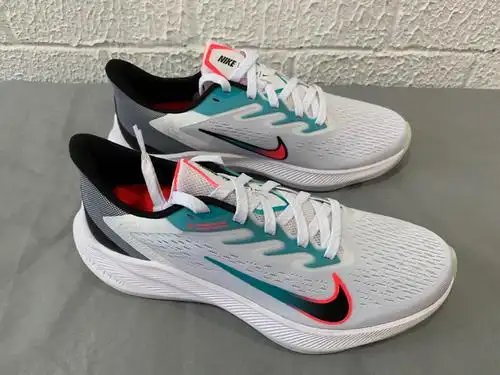nikezoomwinflo7颜值在线性能也绝对杠杠的