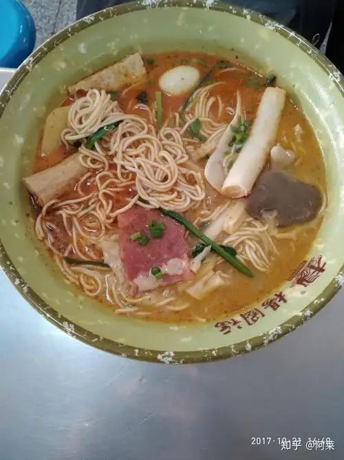 在武昌工学院里就餐是一种怎样的体验有什么推荐的食堂和美食