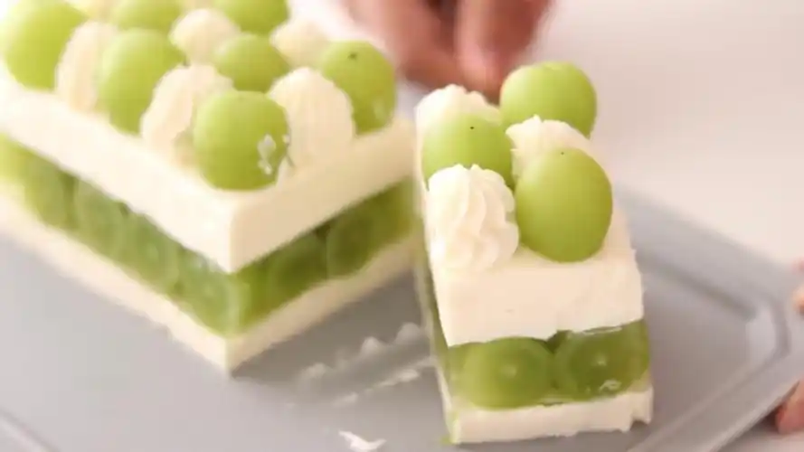 青葡萄芝士蛋糕-美食达人玛利亚