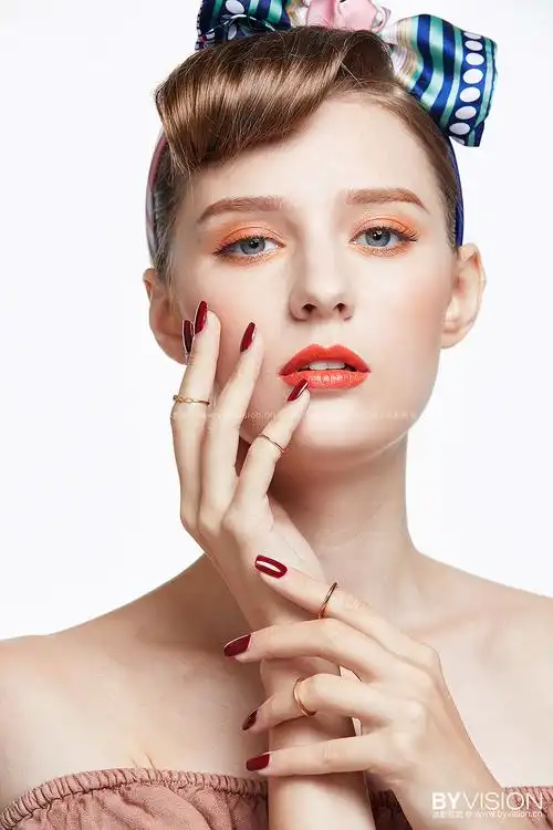 美甲油-模特广告摄影