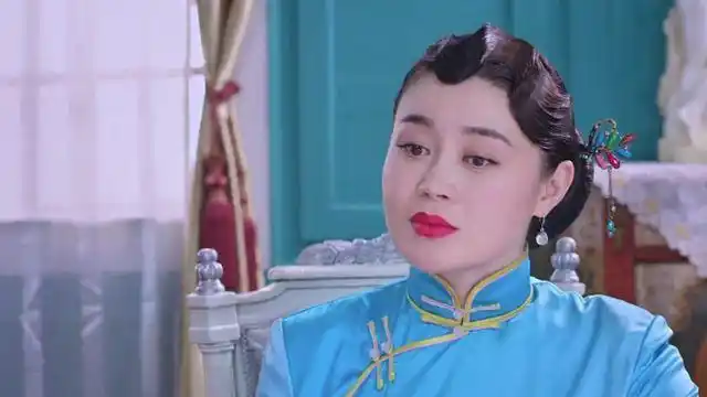 《小五当官》第20集01:佟格格表明用意,表示想要做县长夫人