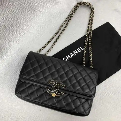 香奈儿--经典羊皮包 越看越耐看, 柔软到骨子里的爱